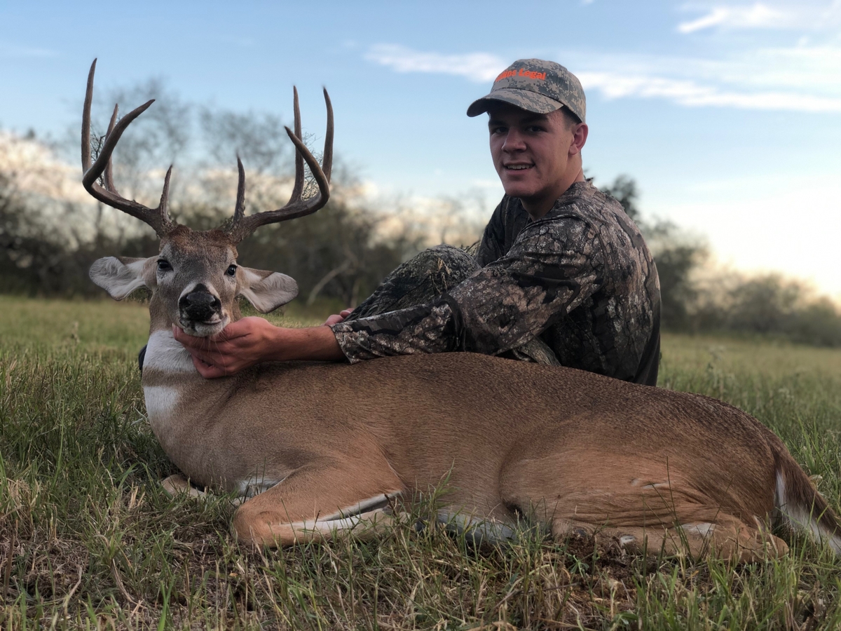 Whitetail Hunting Ranch Texas Hill Country Central Texas Whitetail